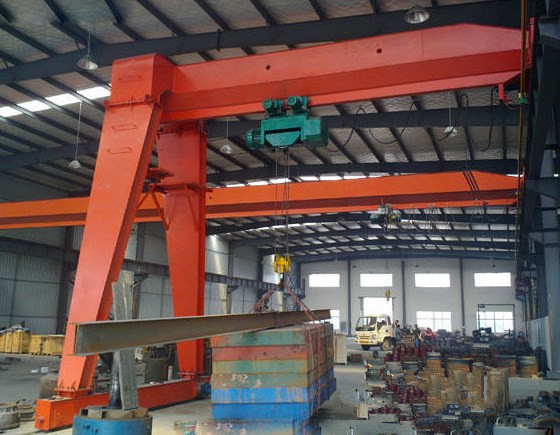 電動葫蘆半龍門起重機