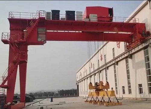 電磁鐵門式起重機